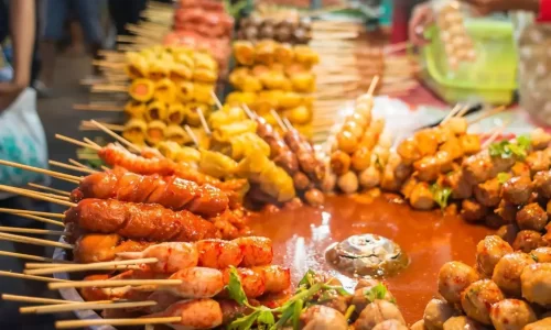 Sốt sala chua ngọt chấm cá viên và xiên que Thái Lan – Luc Minh Nhat