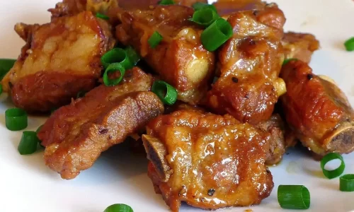 Sườn non kho tiêu