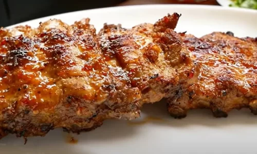 Sườn nướng tiêu, nước mắm truyền thống – Vanh Khuyen