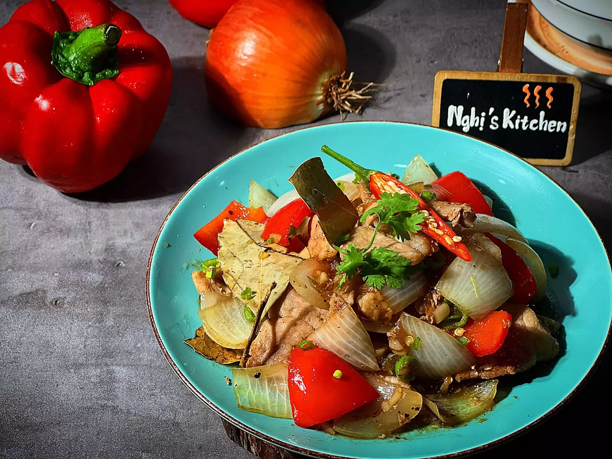 Thăn heo sốt tiêu xanh - Sốt tiêu xanh - Nghi's Kitchen