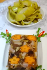 Thịt đông