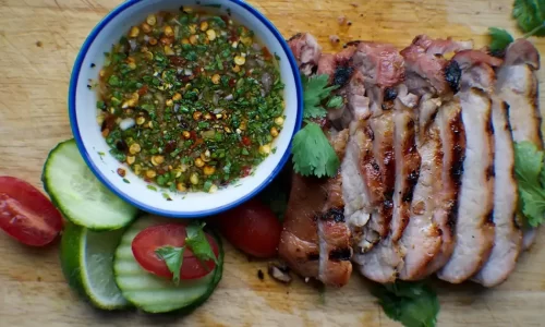 Thịt heo nướng kiểu Thái – Kor moo yang