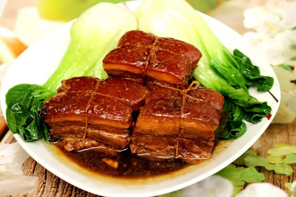 Thịt kho Đông Pha - Nuleha Vo