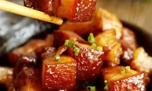 Thịt ba chỉ kho mặn