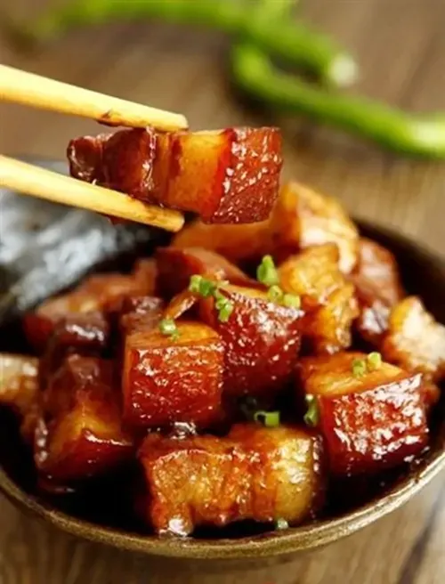 Thịt ba chỉ kho mặn
