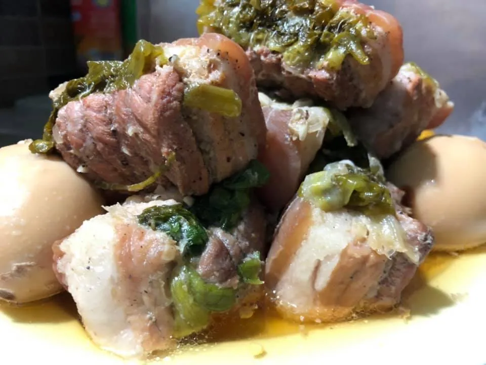 Thịt kho trứng - Thanh Bùi