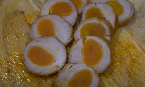 Thịt rim trứng muối – Natha Food