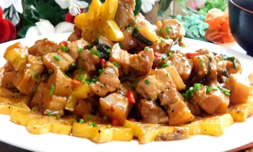Thịt kho khế – Lam Anh Dao