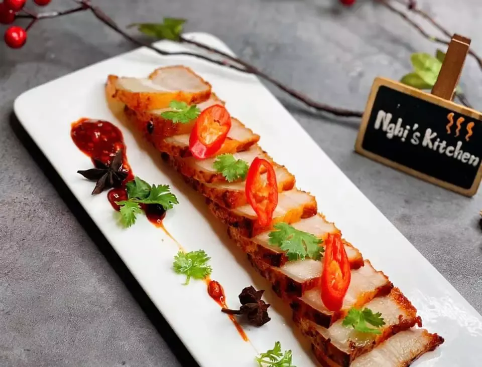 Thịt nướng Hong Kong - Nghi's  Kitchen
