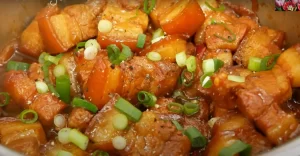 Thịt ba chỉ kho – Bí quyết để thịt lên màu đẹp – Vanh Khuyen