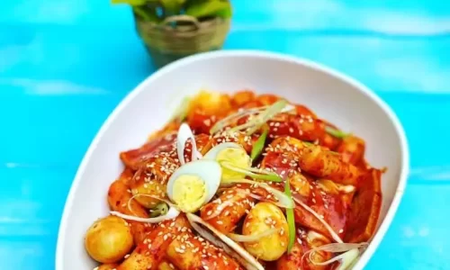 Bánh gạo cay Hàn Quốc Tobokki – Nghi’s Kitchen