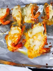 Sốt phô mai nướng – Tôm càng sốt phô mai – Nghi Kitchen