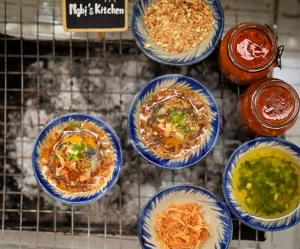 Trứng vịt lộn nướng chén – Sốt me cay – Sốt muối ớt – Nghi’s Kitchen
