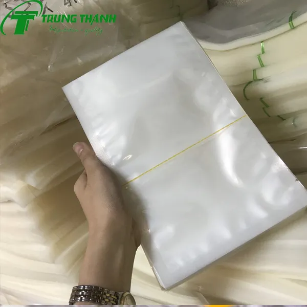 Túi hút chân không PET/PE, PET/AL/PE…Loại túi này khá phổ biến trên thị trường