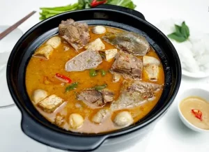 Vịt nấu chao – 100 món ăn Việt